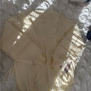 NWT Missguided Elegant Cream Sweater